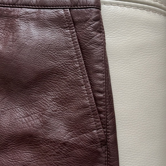 Zara Burgundy leather skirt - Picture 4 of 4